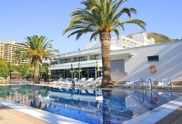 Montenegro Beach Resort Hotell